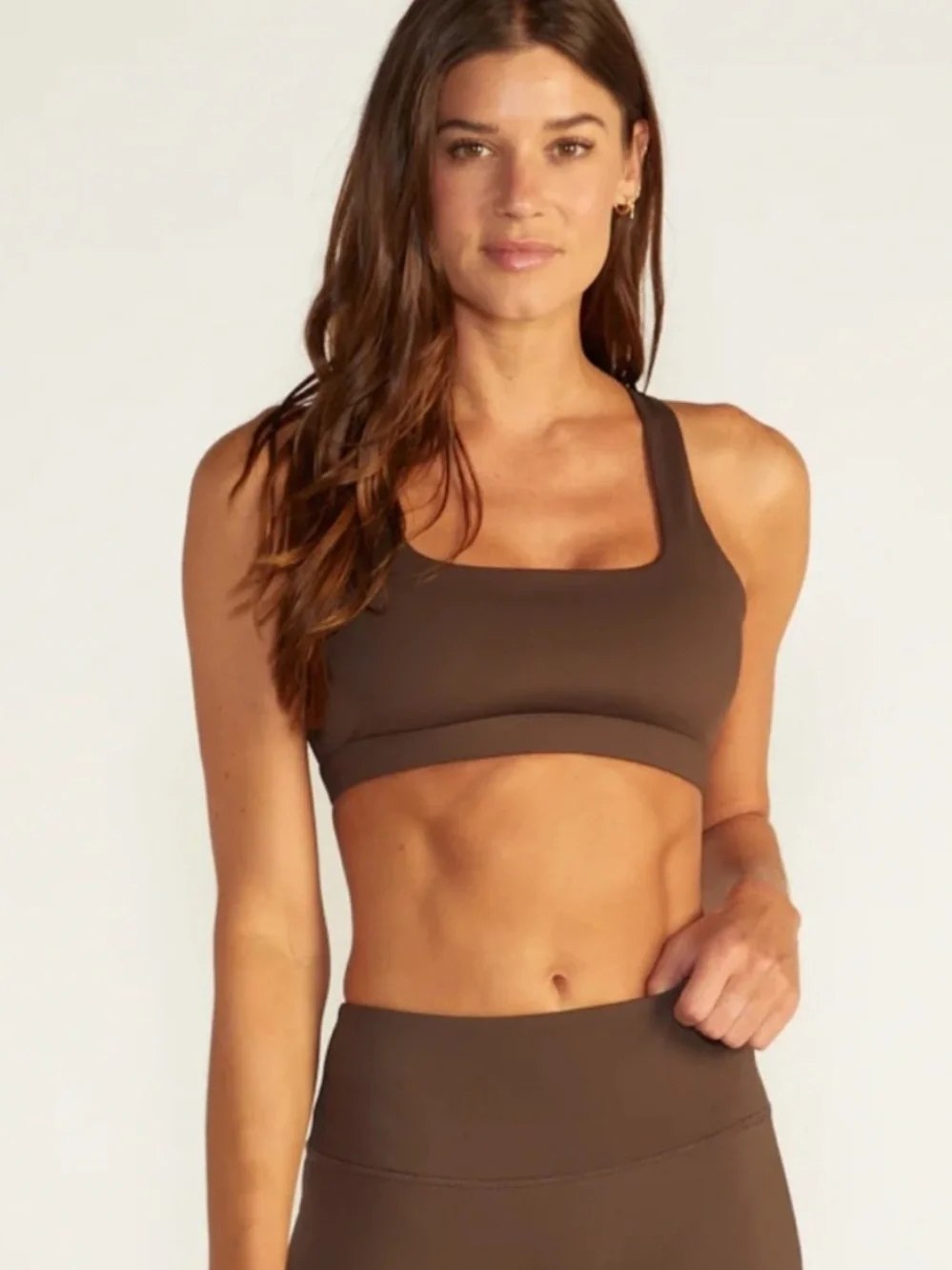 BYLT Metta Workout Set in Coffee - Picture 2 of 4